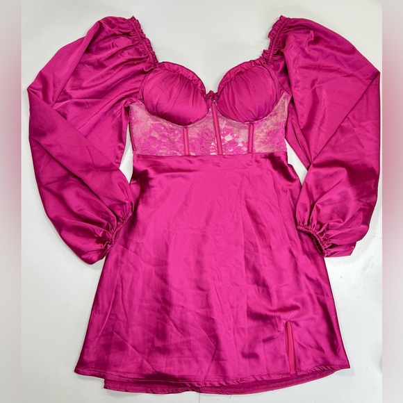 Selfie Leslie Trophy Long Sleeve Lace Bodice Mini Dress Plum Pink New With Tags - Picture 15 of 15